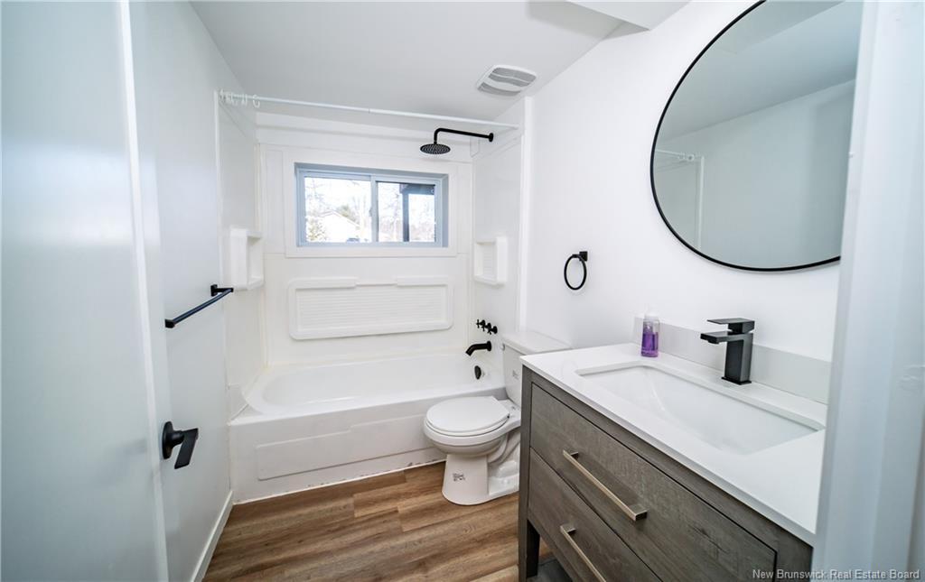 101 Sunset Dr, Fredericton, NB