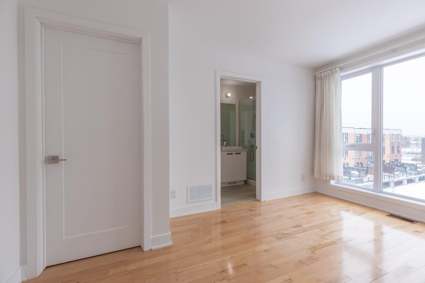 Primary bedroom - 1098Z Rue Jacqueline-Sicotte, Montréal (Lasalle), QC