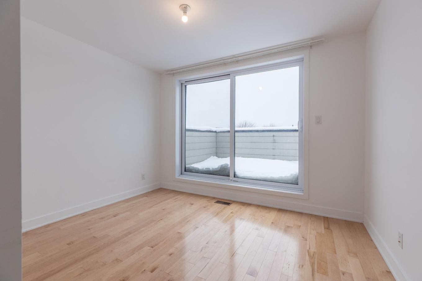 Bedroom - 1098Z Rue Jacqueline-Sicotte, Montréal (Lasalle), QC