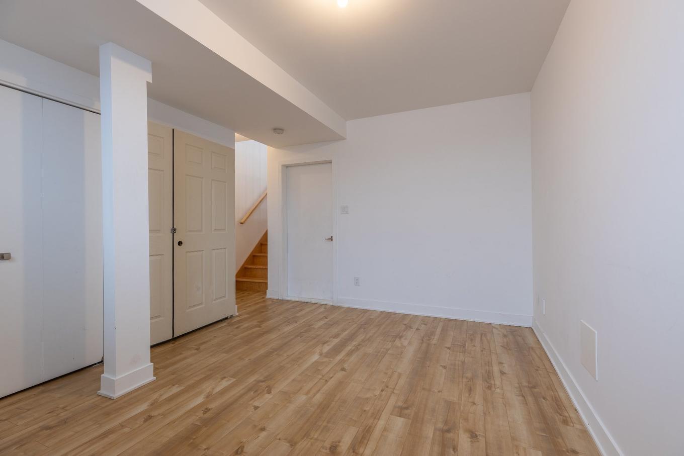 Family room - 1098Z Rue Jacqueline-Sicotte, Montréal (Lasalle), QC