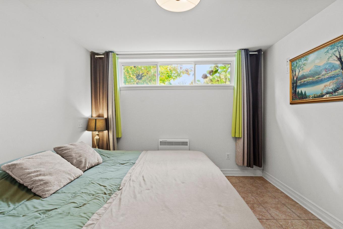 Chambre à coucher - 27 Av. Hamford, Lachute, QC - Indoor Photo Showing Bedroom