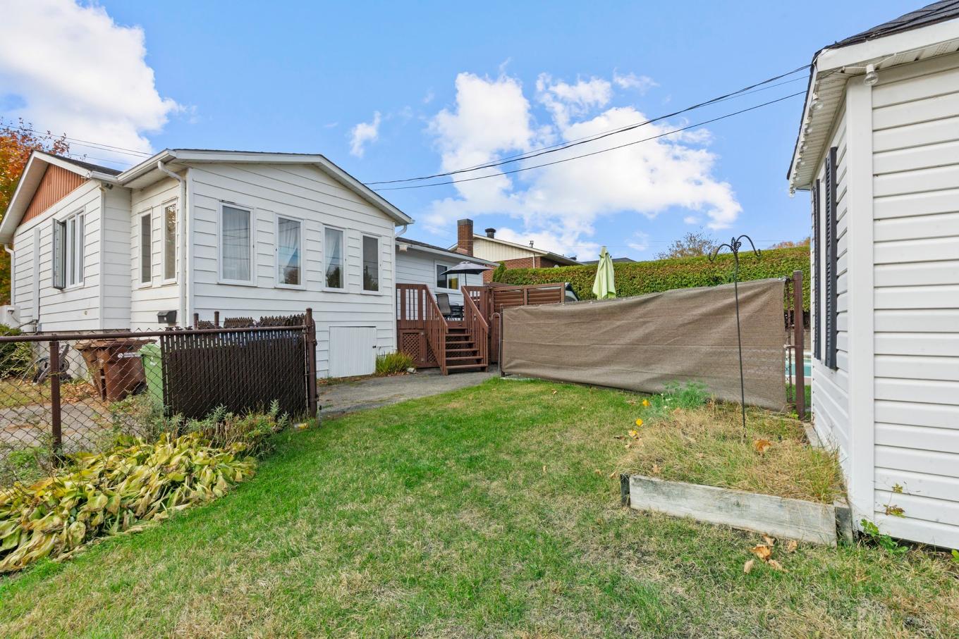 Backyard - 27 Av. Hamford, Lachute, QC - Outdoor With Exterior