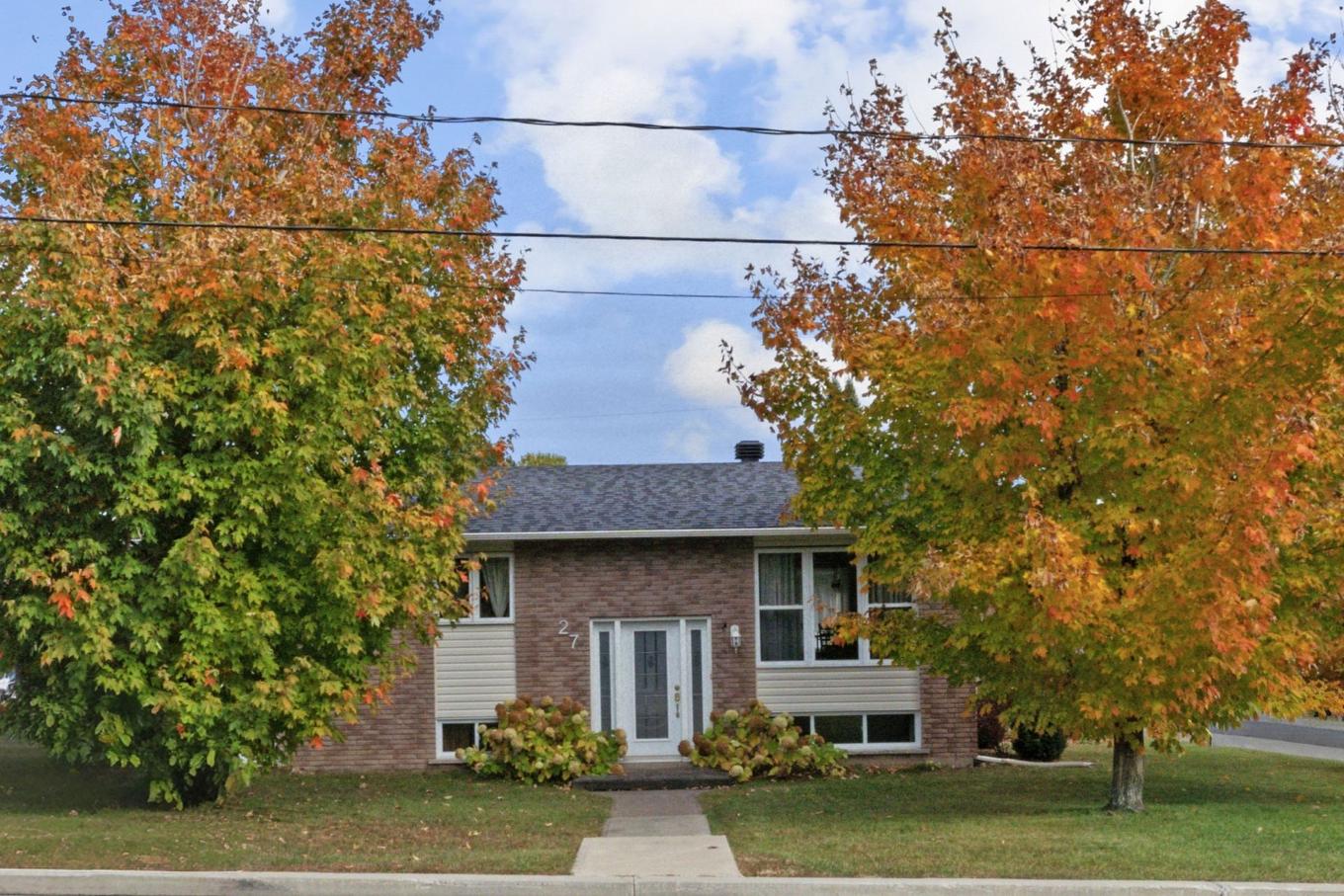 Façade - 27 Av. Hamford, Lachute, QC - Outdoor With Facade