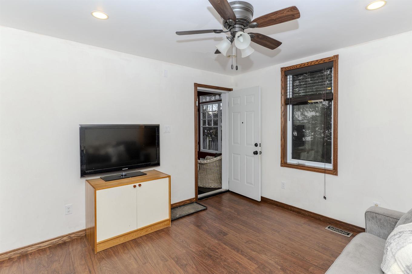 273 Amelia Street W, Thunder Bay, ON - Indoor