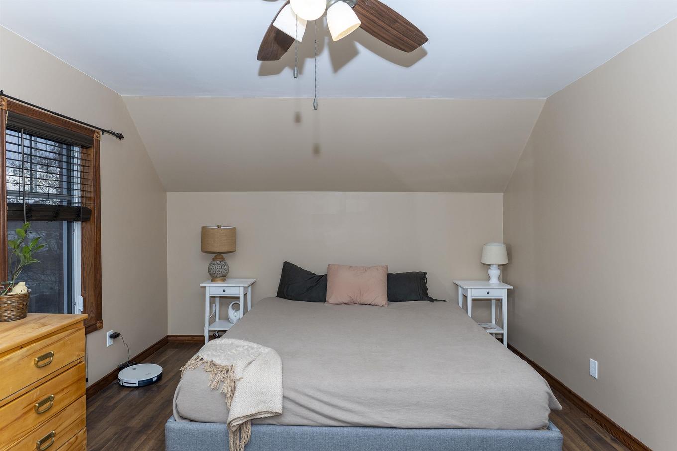273 Amelia Street W, Thunder Bay, ON - Indoor Photo Showing Bedroom