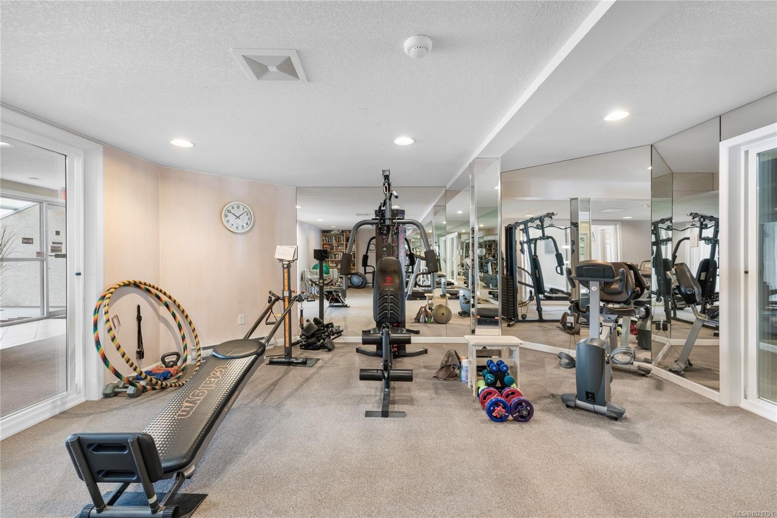 103-3156 Island Hwy West, Qualicum Beach, BC - Indoor Photo Showing Gym Room