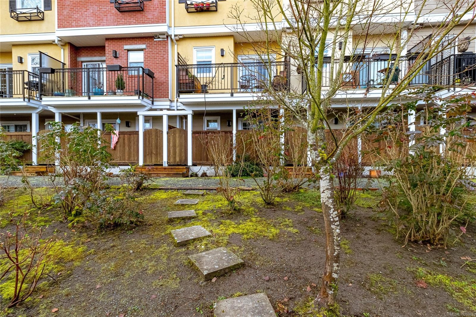 111-50 Mill St, Nanaimo, BC