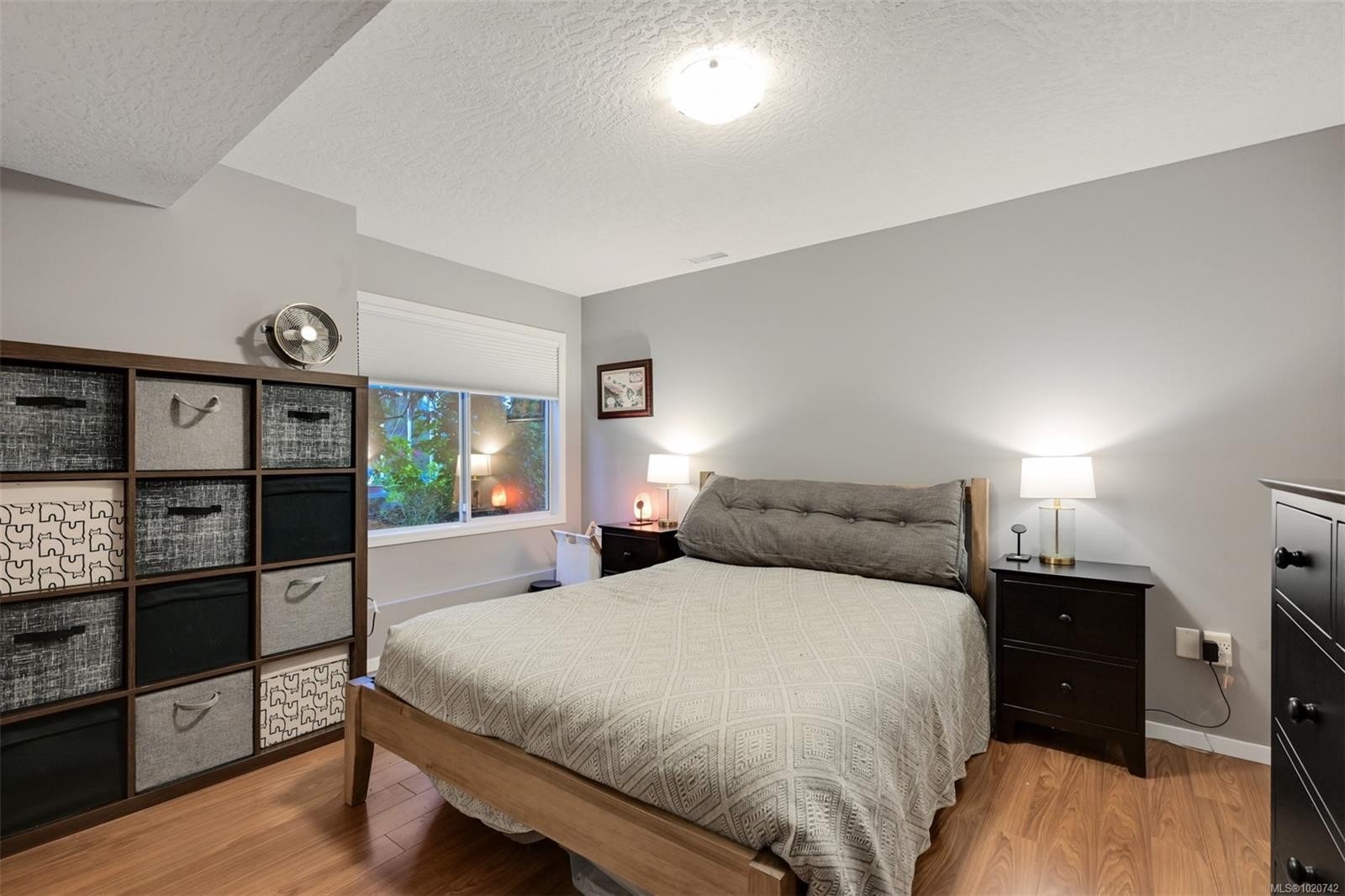 2211 Forbes St, Victoria, BC - Indoor Photo Showing Bedroom
