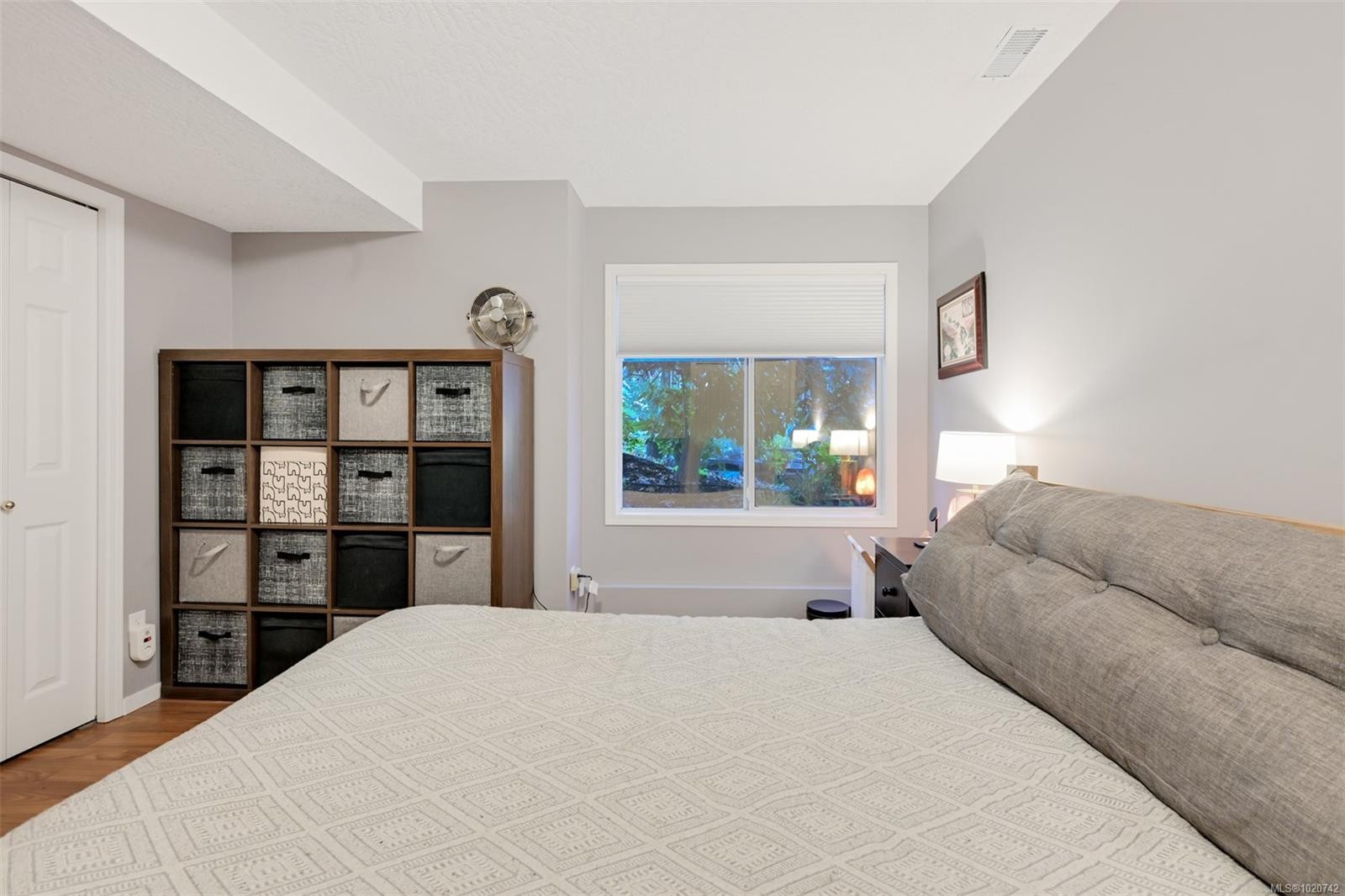2211 Forbes St, Victoria, BC - Indoor Photo Showing Bedroom