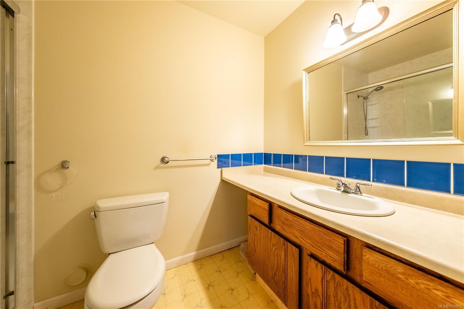 723 Phillips St, Parksville, BC