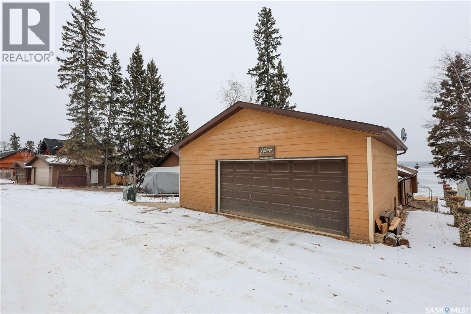 318 Neis Drive, Lakeland Rm No. 521, SK - Outdoor