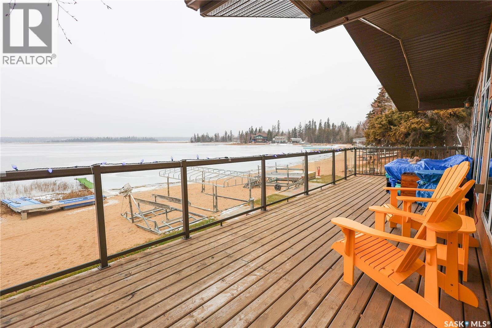 318 Neis Drive, Lakeland Rm No. 521, SK - Outdoor With Body Of Water