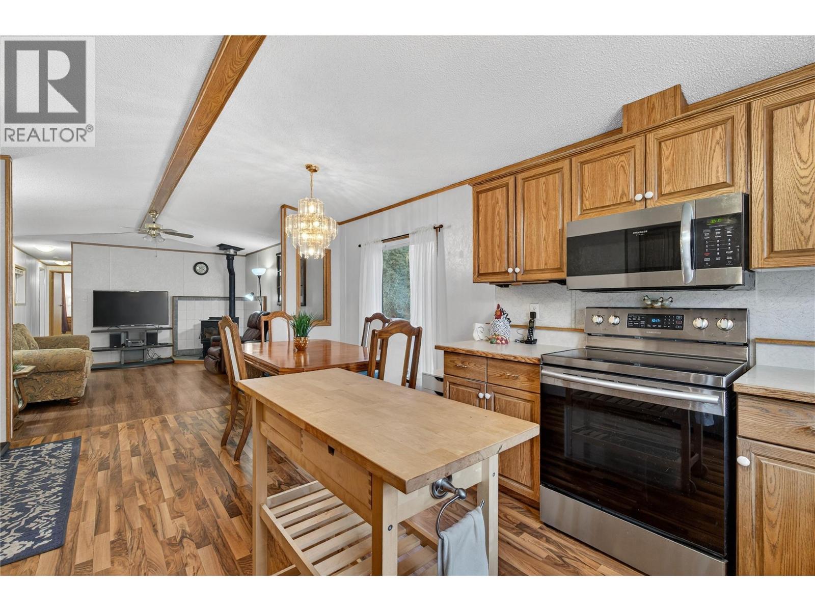 2036 Solsqua Sicamous Road Unit# 17, Sicamous, BC