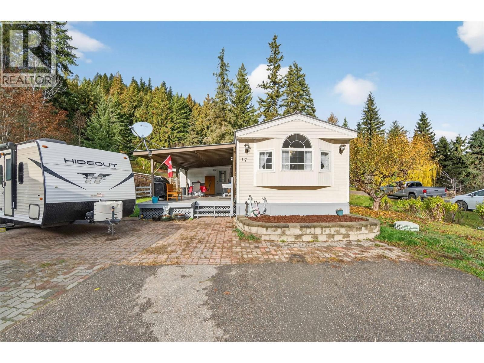 2036 Solsqua Sicamous Road Unit# 17, Sicamous, BC