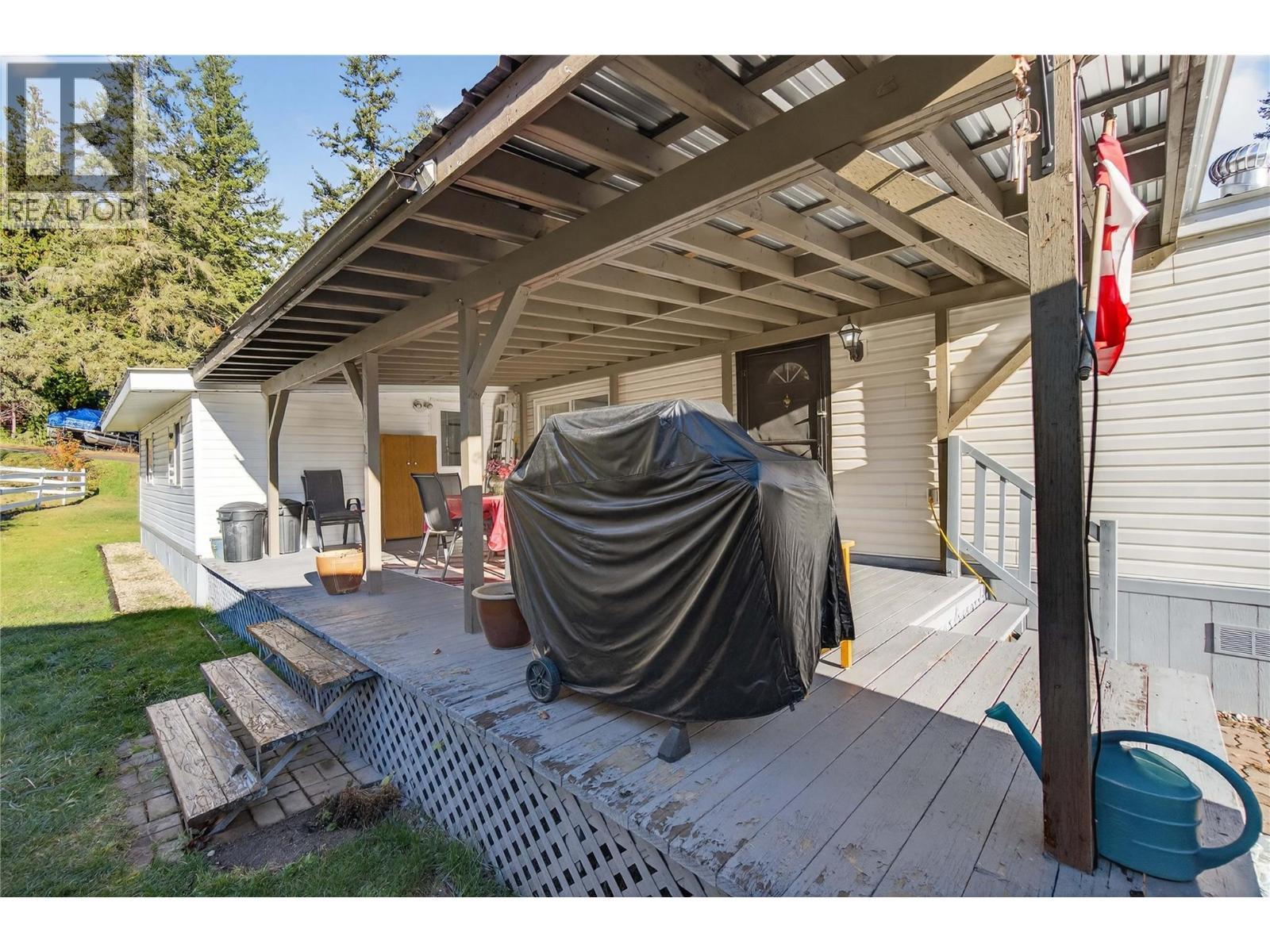 2036 Solsqua Sicamous Road Unit# 17, Sicamous, BC