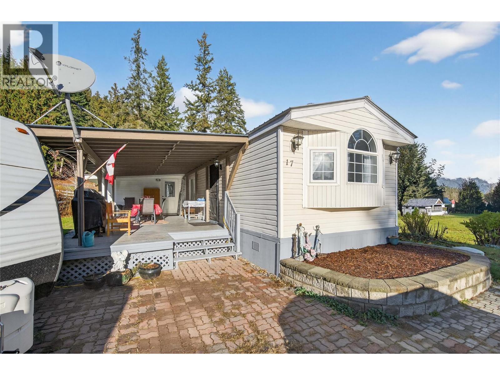 2036 Solsqua Sicamous Road Unit# 17, Sicamous, BC