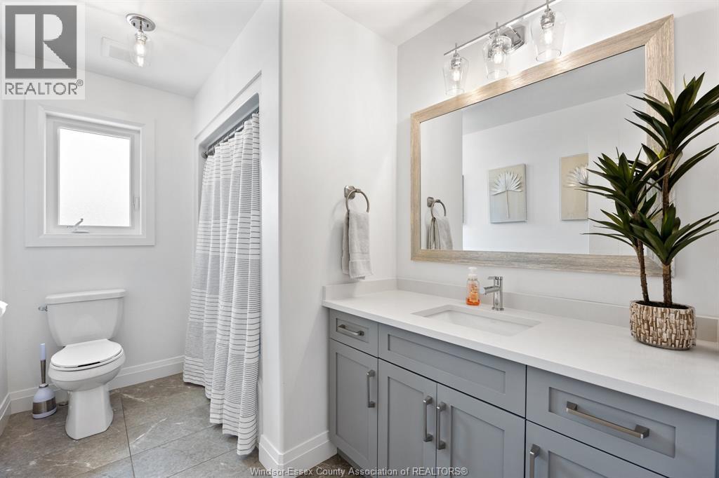 162 Summer, Belle River, ON - Indoor Photo Showing Bathroom