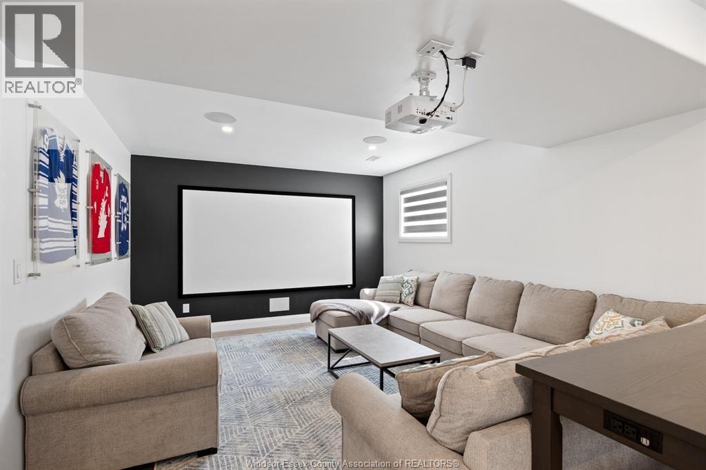 162 Summer, Belle River, ON - Indoor Photo Showing Living Room