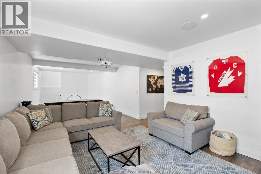 162 Summer, Belle River, ON - Indoor Photo Showing Living Room