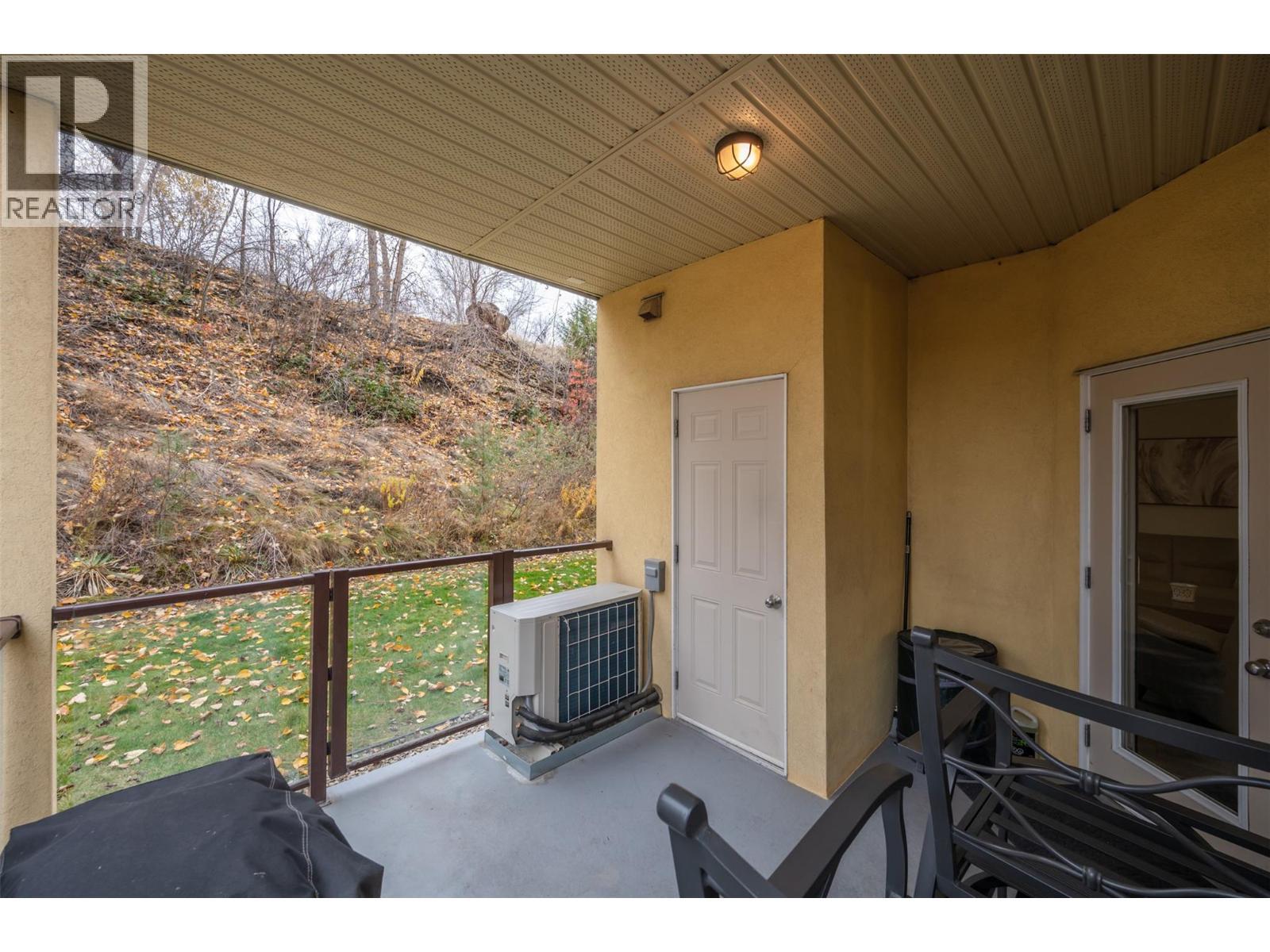 covered deck - 921 Spillway Road Unit# 102B, Oliver, BC - Outdoor With Exterior