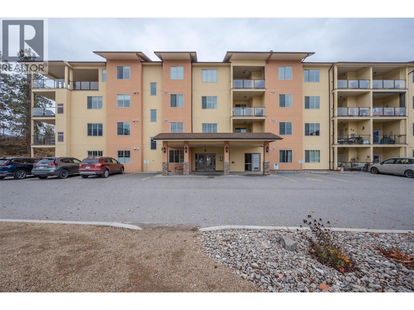 Building B - 921 Spillway Road Unit# 102B, Oliver, BC - Outdoor With Facade