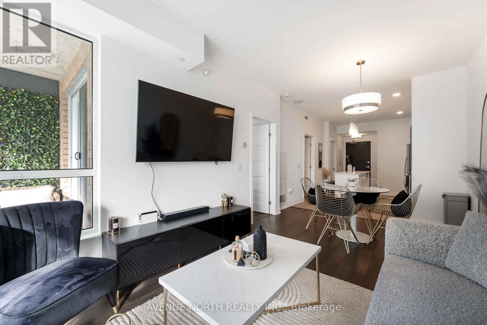 903 - 200 Inlet Private, Ottawa, ON - Indoor Photo Showing Living Room