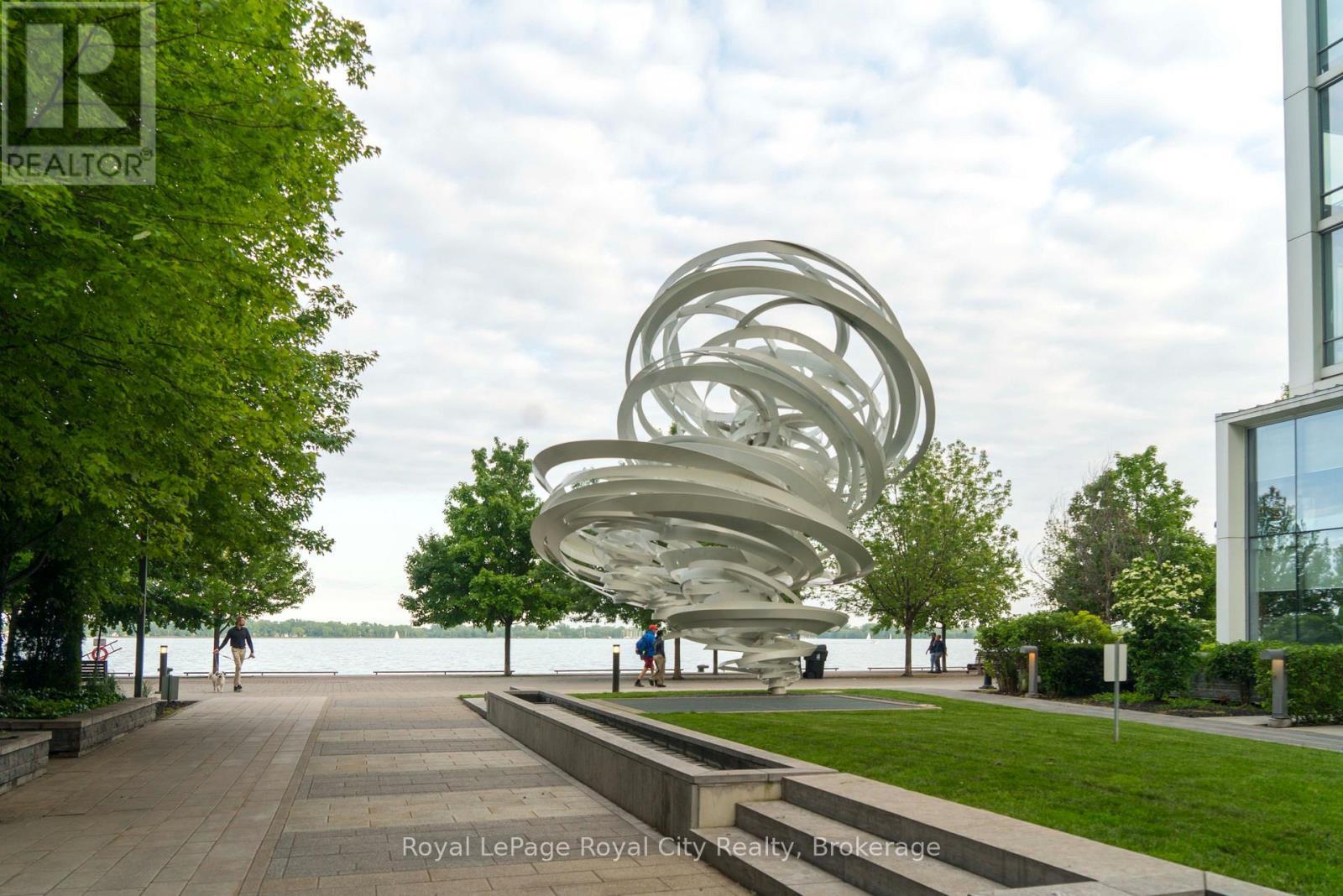 830 - 39 Queens Quay E, Toronto (Waterfront Communities), ON - Outdoor