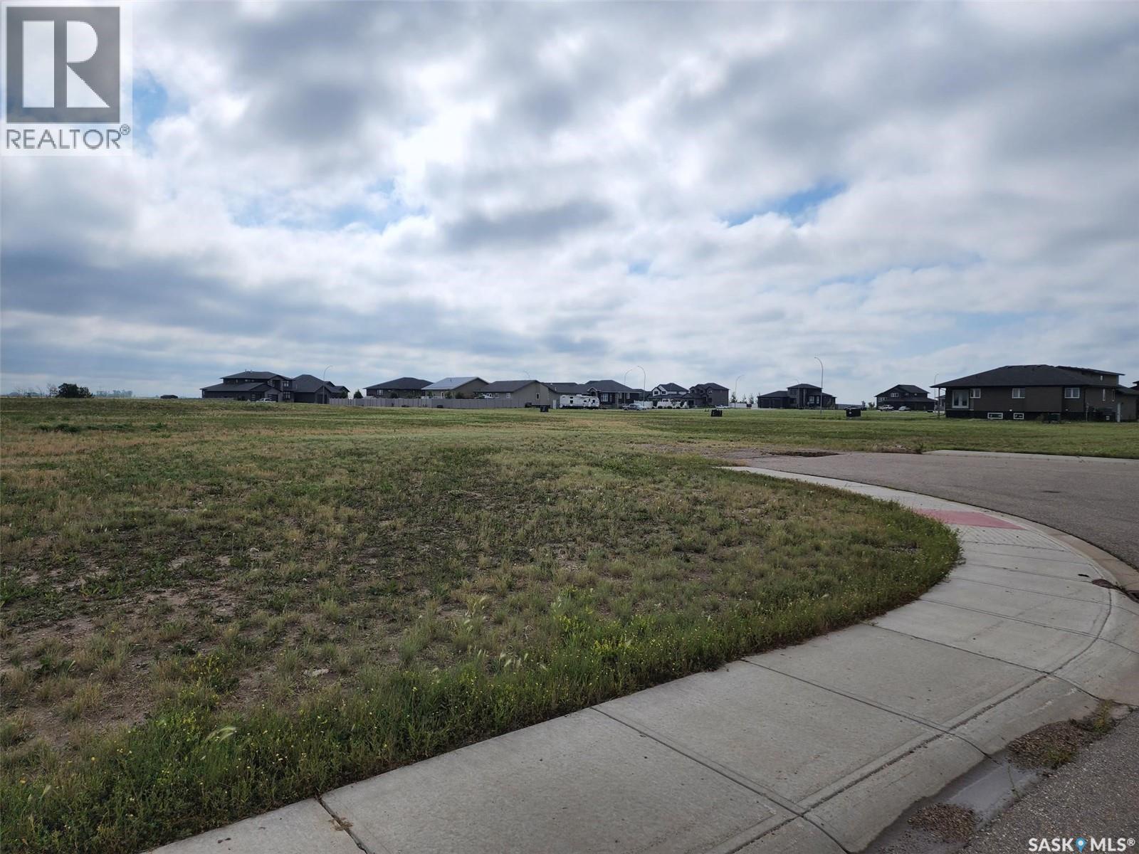 1956 Coteau Avenue, Weyburn, SK