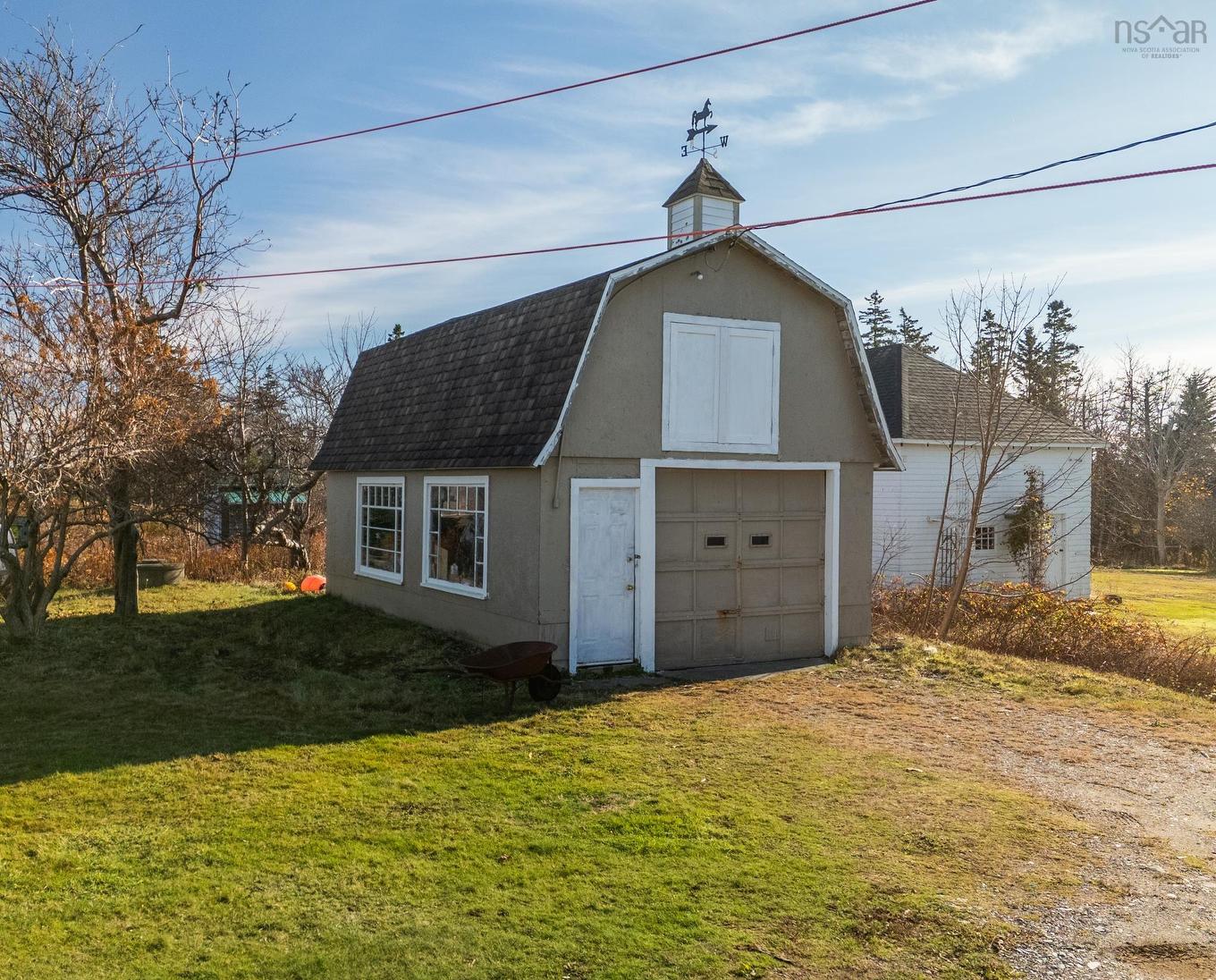 911 Highway 335, West Pubnico, NS