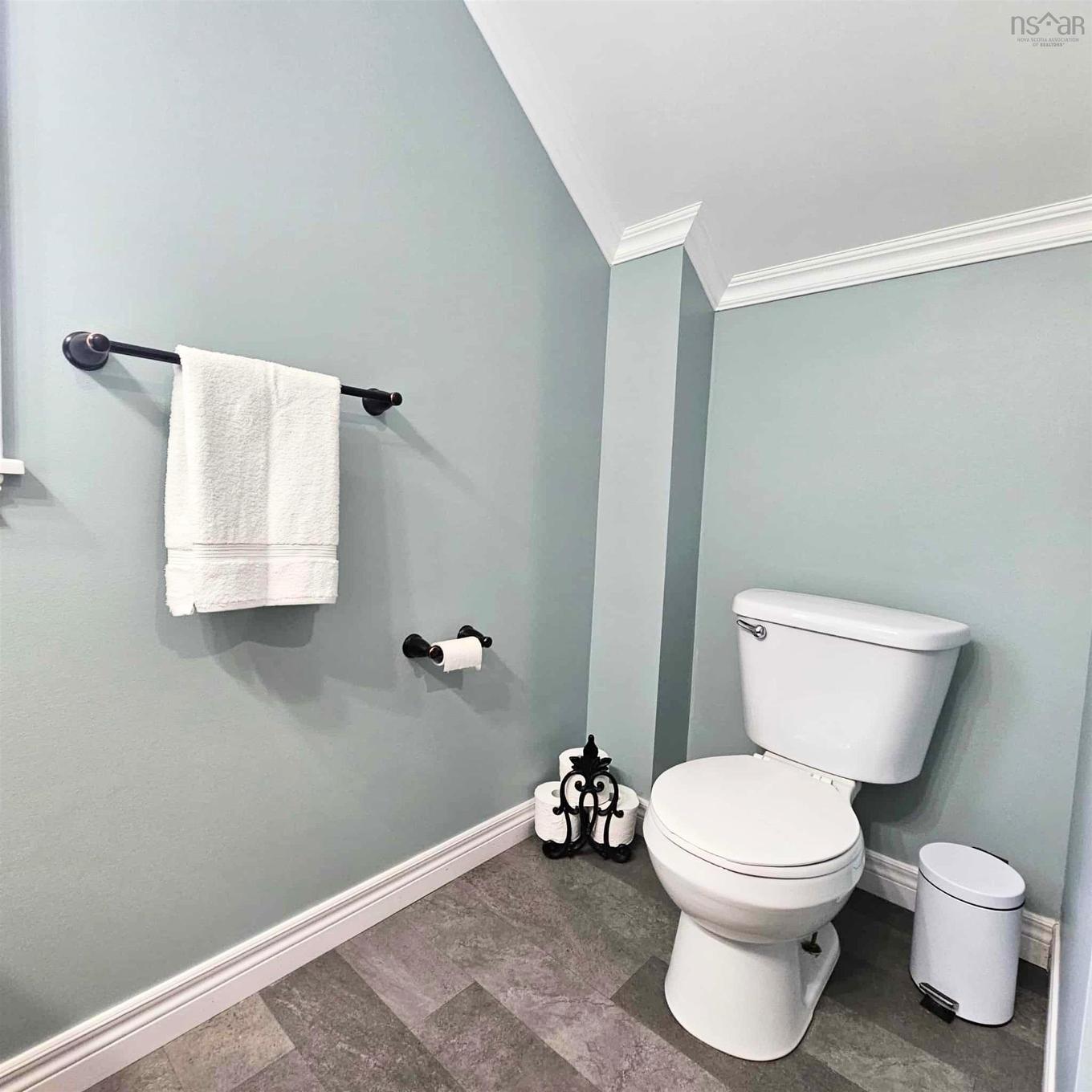 73 Fairhaven Drive, Westmount, NS