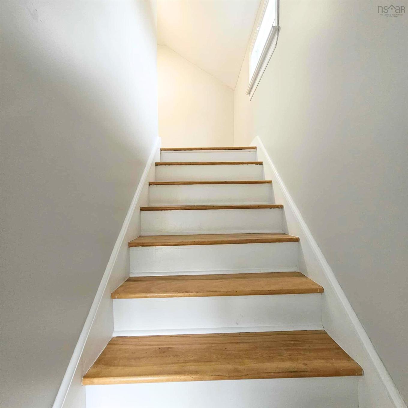 73 Fairhaven Drive, Westmount, NS