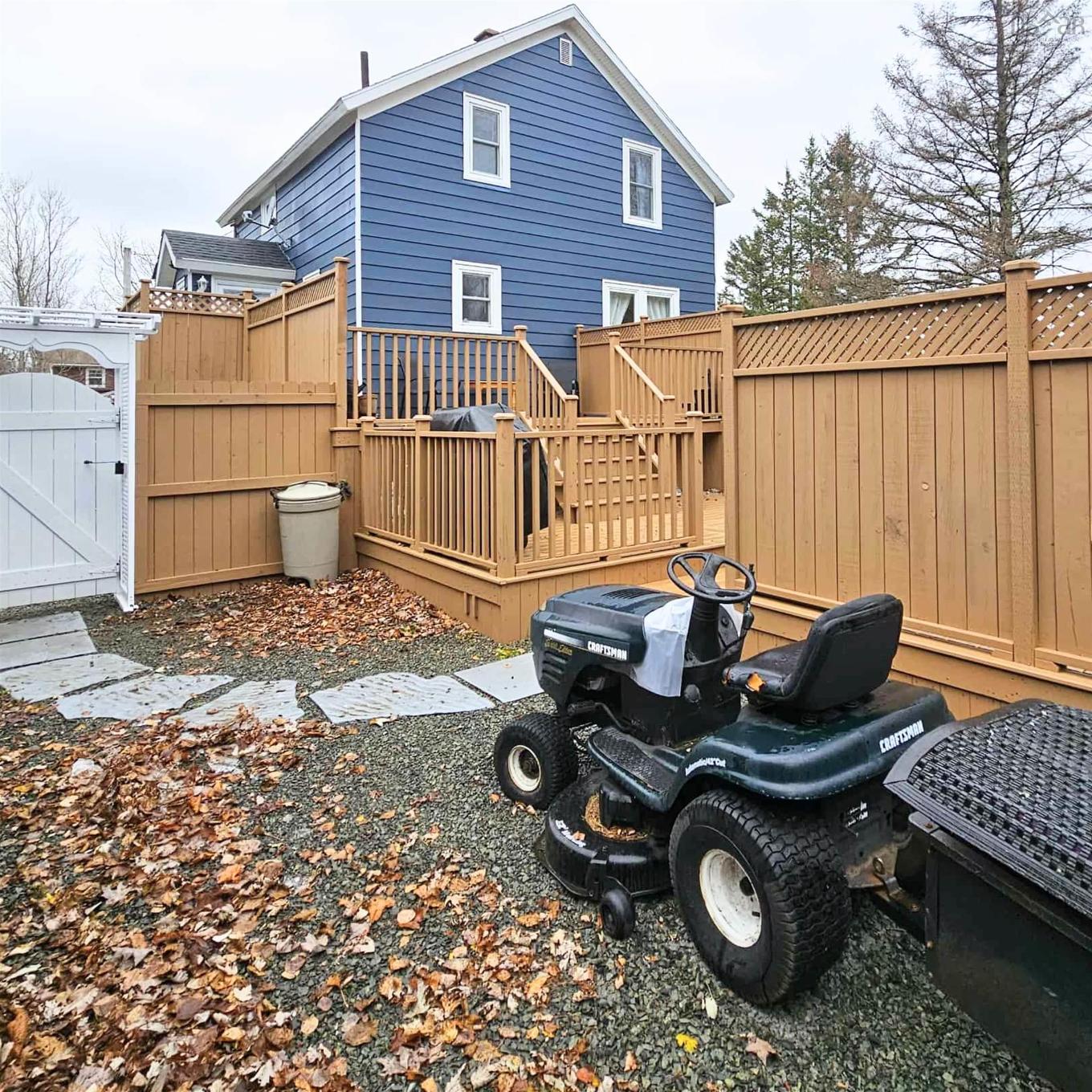 73 Fairhaven Drive, Westmount, NS