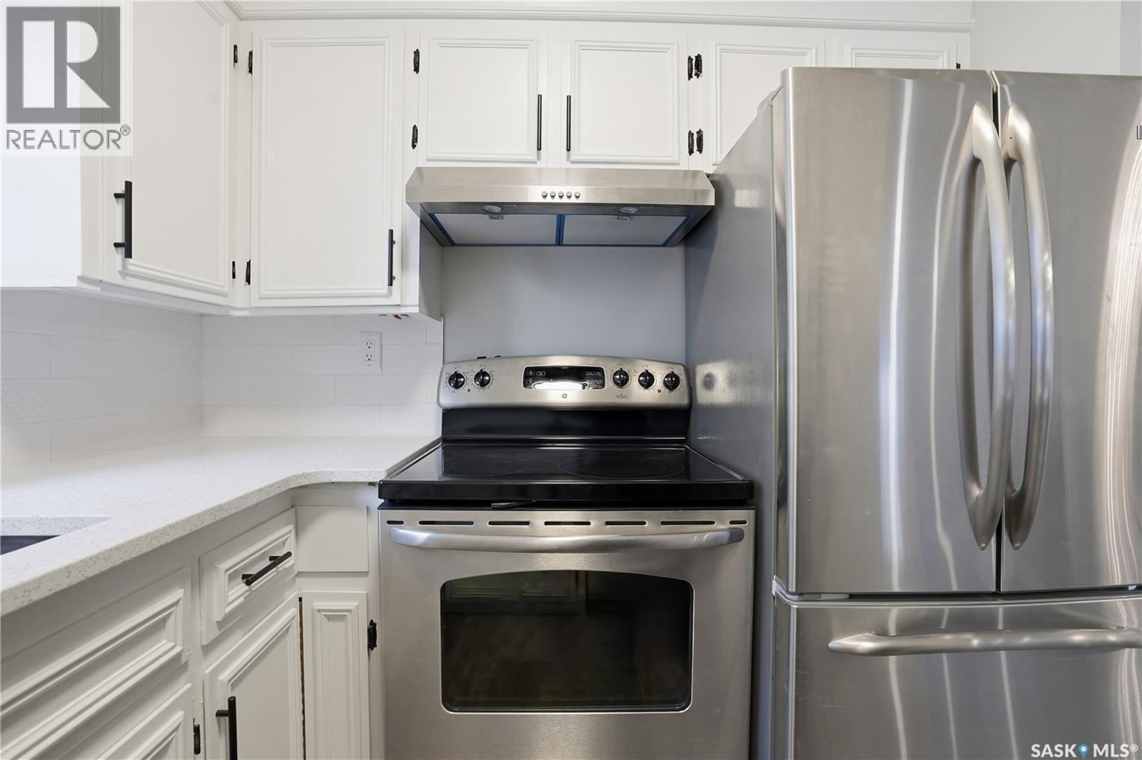 1612 Rothwell Street, Regina, SK - Indoor Photo Showing Kitchen