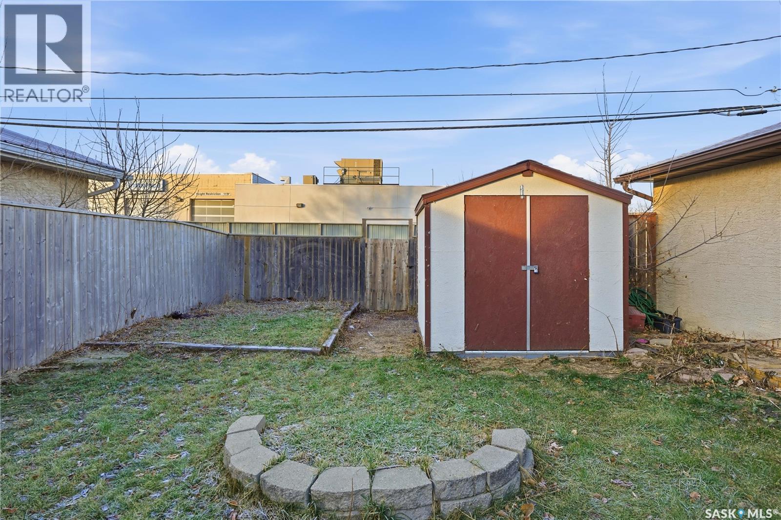 1612 Rothwell Street, Regina, SK - Outdoor