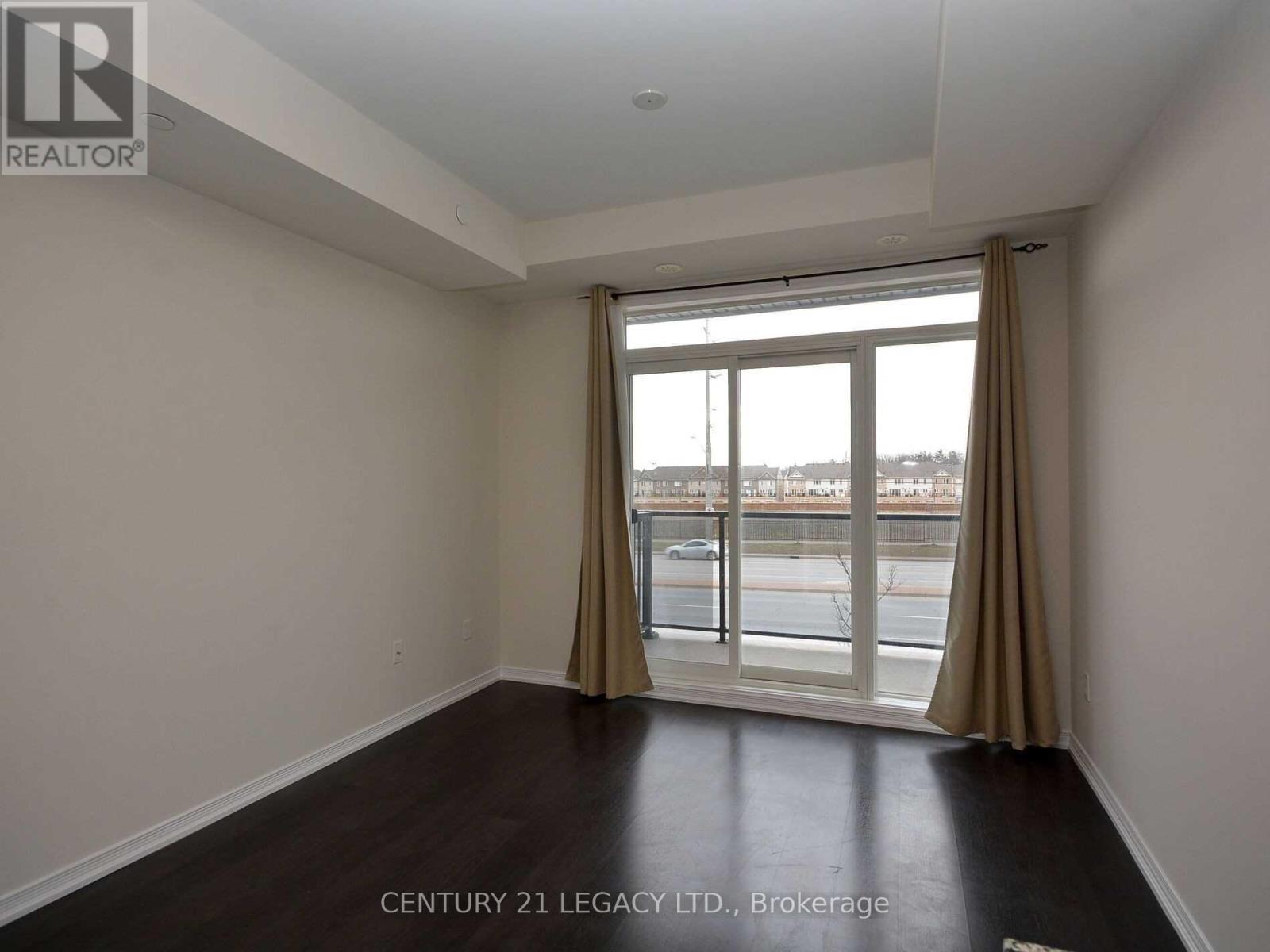 209 - 54 Sky Harbour Drive, Brampton, ON - Indoor Photo Showing Other Room