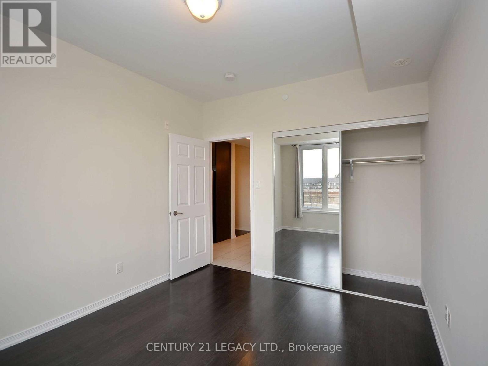 209 - 54 Sky Harbour Drive, Brampton, ON - Indoor Photo Showing Other Room