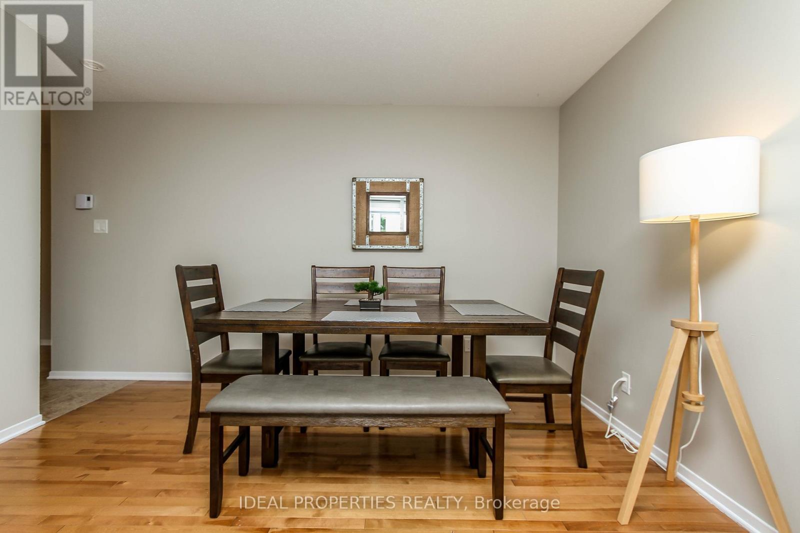 B - 276 Carruthers Avenue, Ottawa, ON