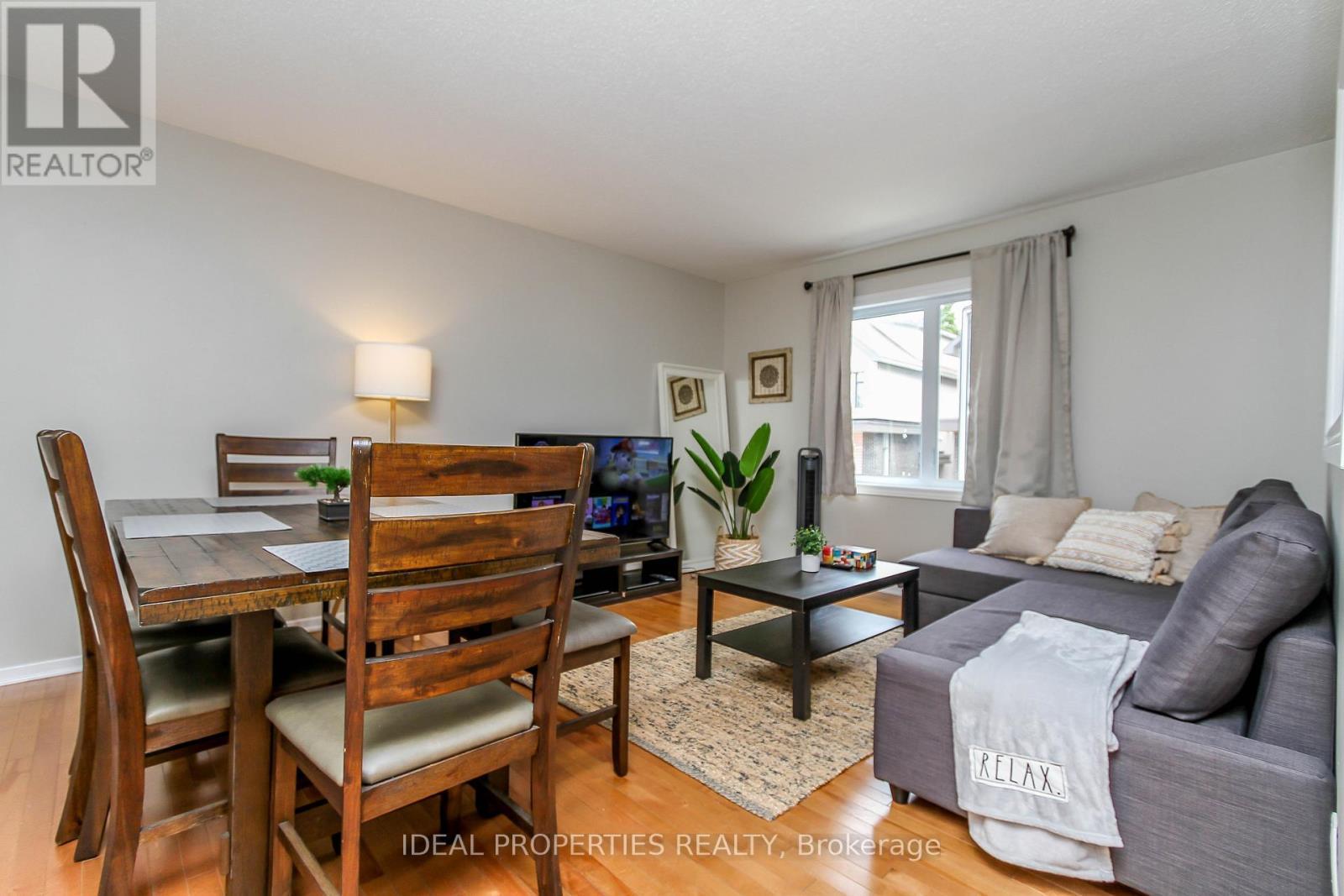 B - 276 Carruthers Avenue, Ottawa, ON