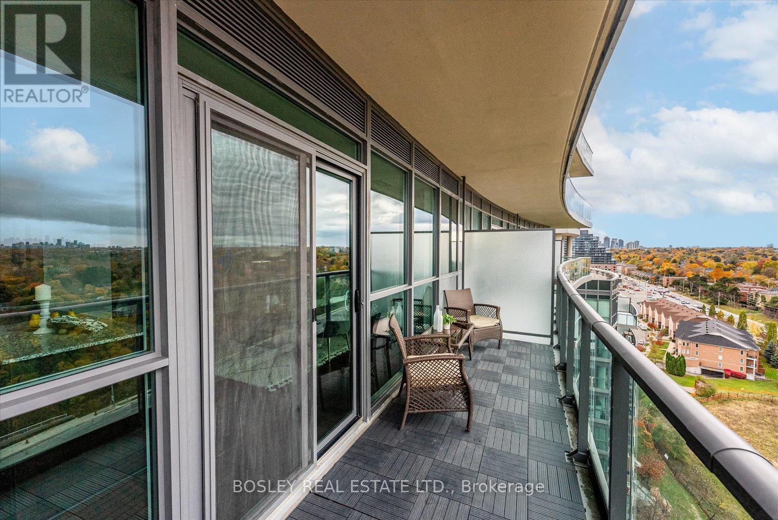 1503 - 35 Brian Peck Crescent, Toronto, ON - Outdoor With Exterior