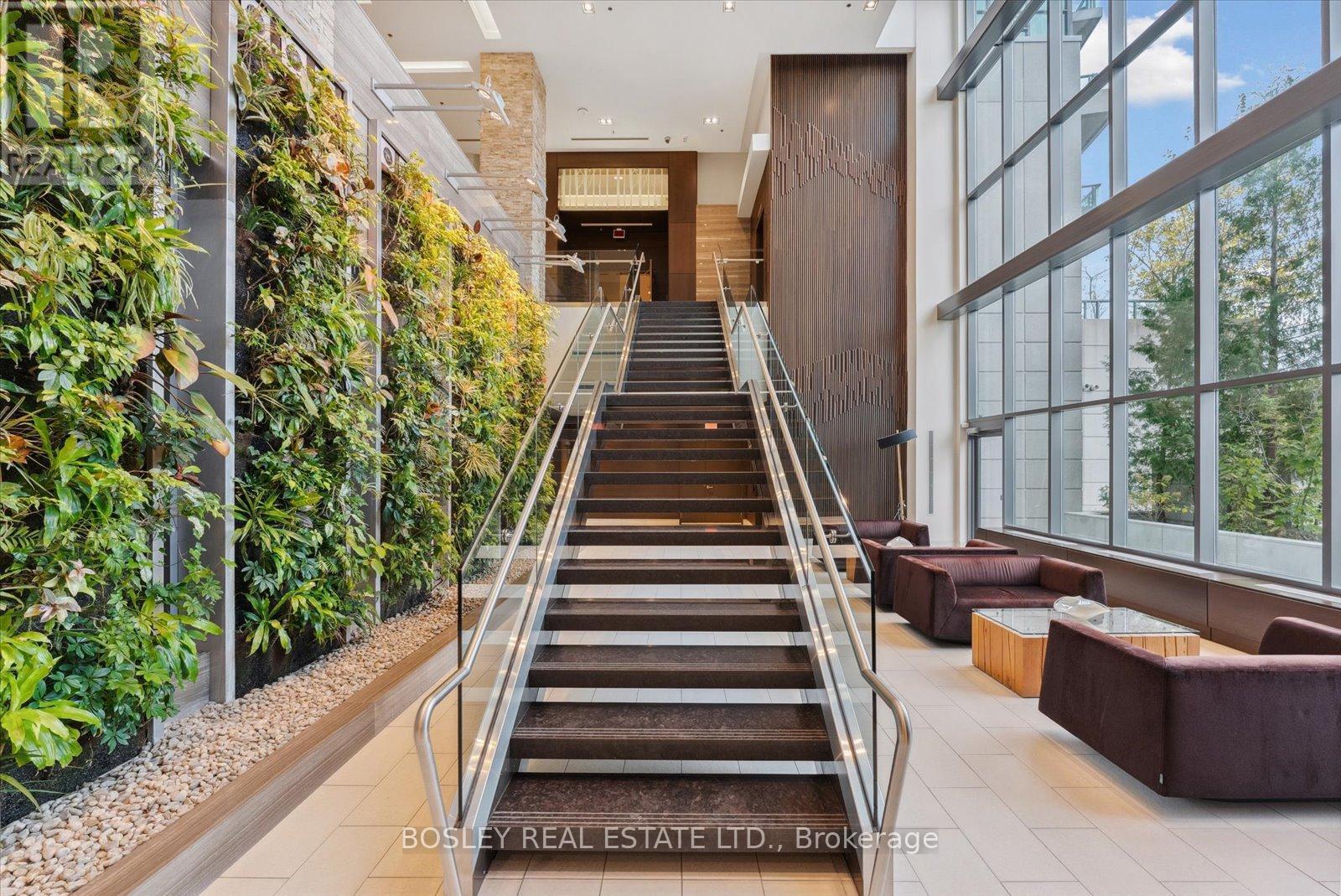 1503 - 35 Brian Peck Crescent, Toronto, ON - Indoor Photo Showing Other Room