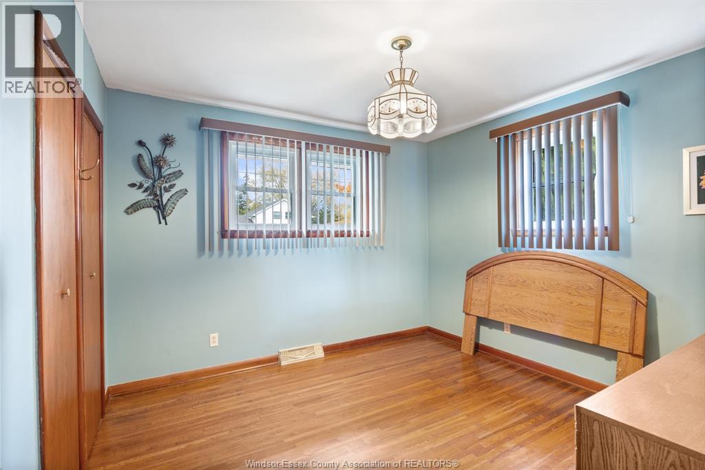 955 Scofield, Windsor, ON - Indoor Photo Showing Other Room