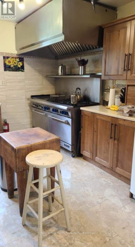 Crh9+Q8 Sables-Spanish River, Algoma Remote Area, ON - Indoor Photo Showing Kitchen