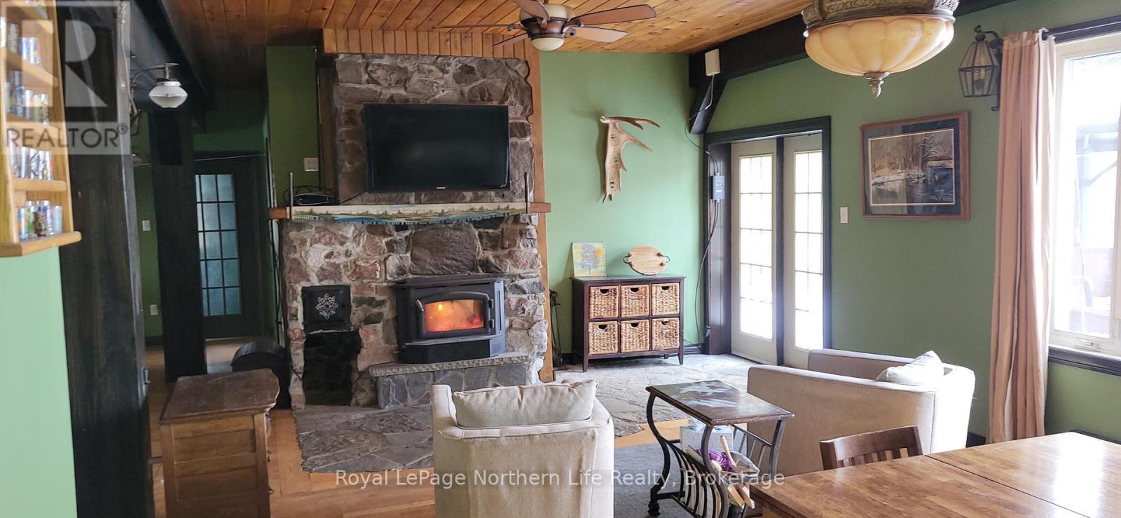 Crh9+Q8 Sables-Spanish River, Algoma Remote Area, ON - Indoor With Fireplace