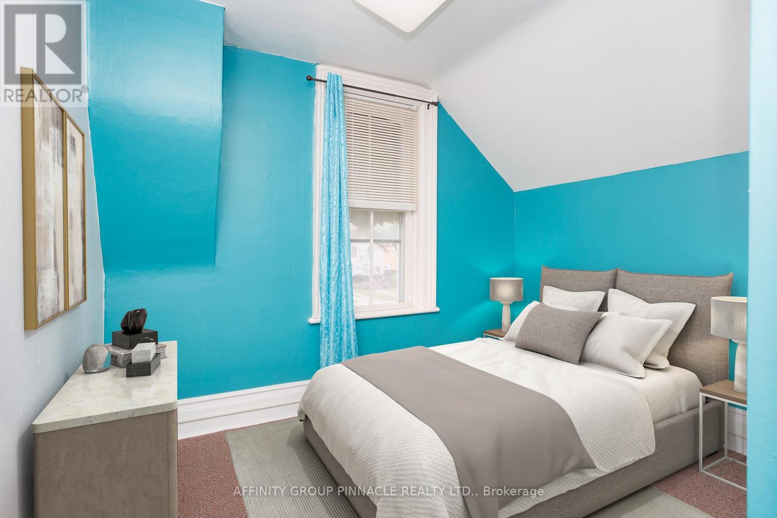 221 Kent Street W, Kawartha Lakes (Lindsay), ON