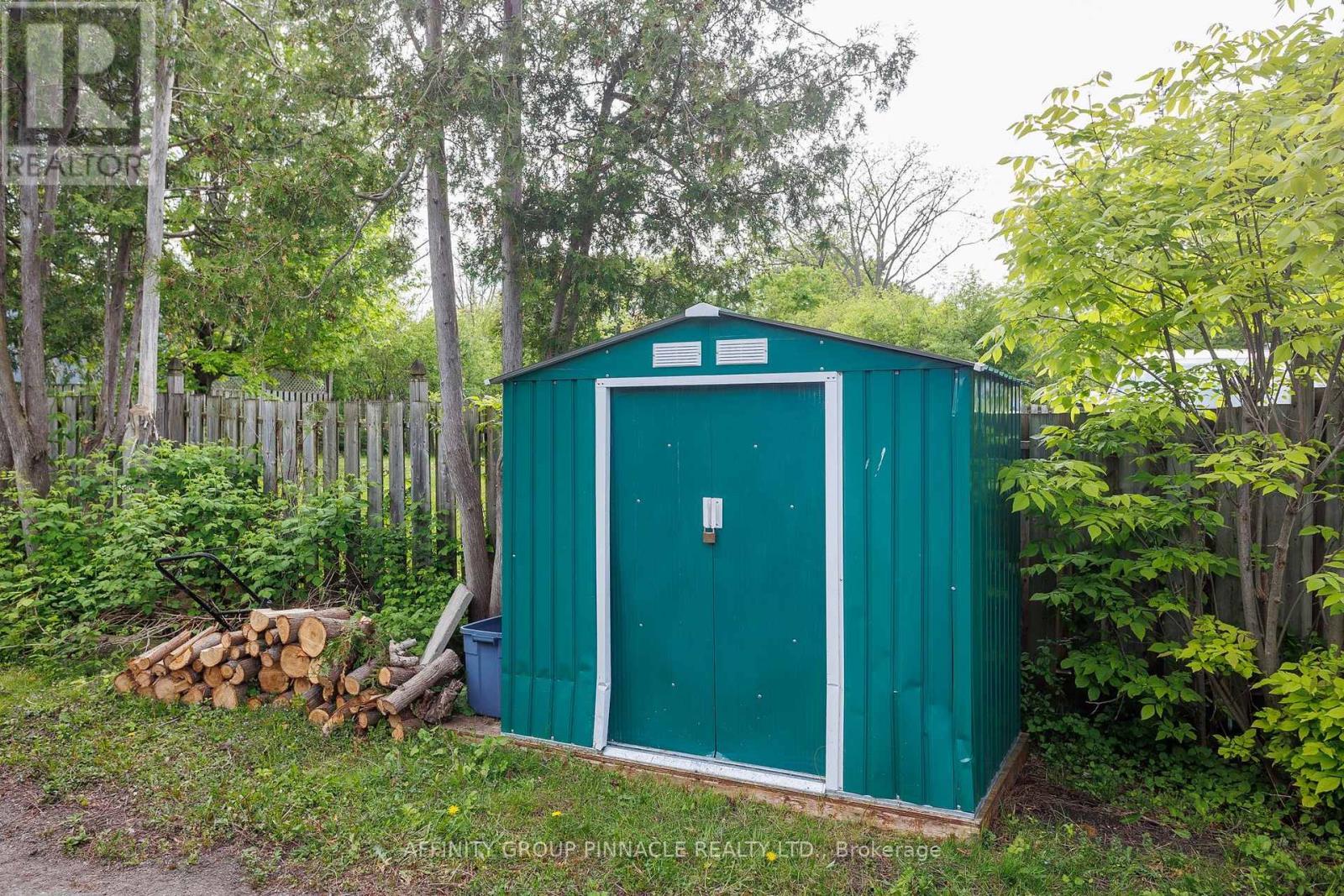 221 Kent Street W, Kawartha Lakes (Lindsay), ON