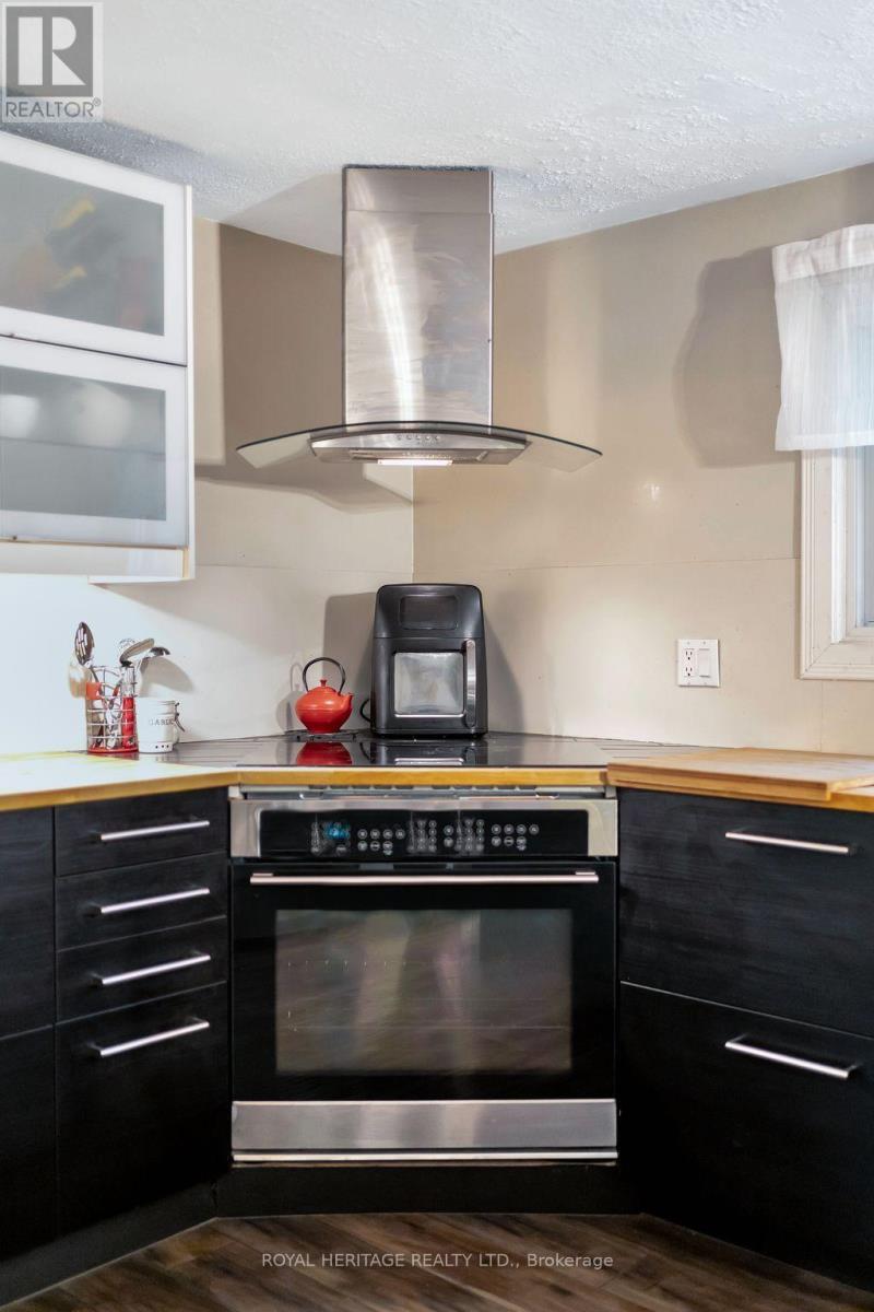 155 Prince Edward Street, Brighton, ON - Indoor Photo Showing Kitchen