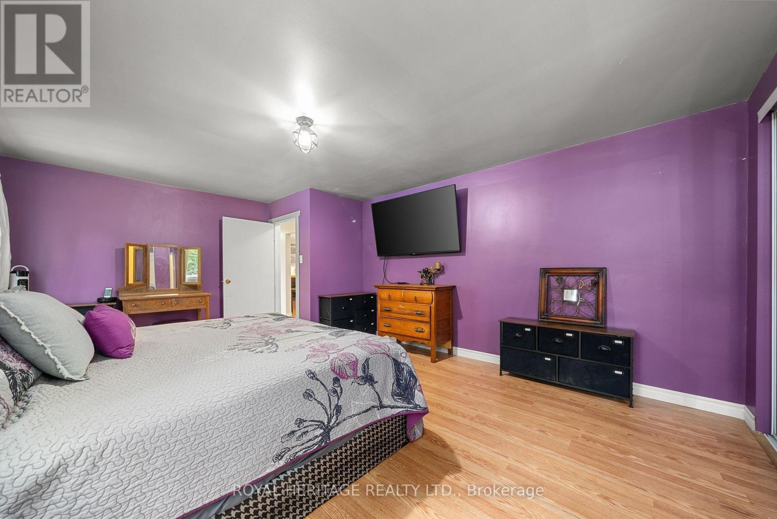155 Prince Edward Street, Brighton, ON - Indoor Photo Showing Bedroom