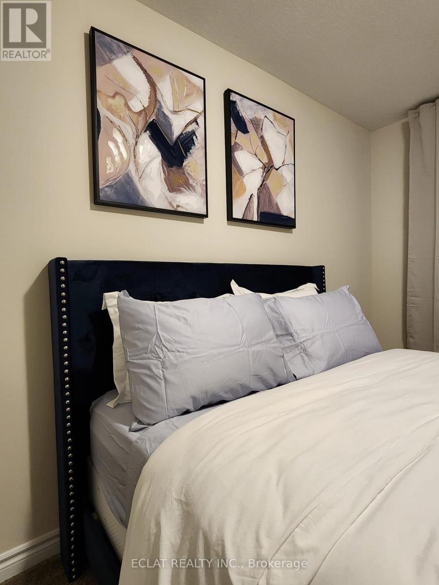 75 Vanilla Trail (Upper), Thorold, ON - Indoor Photo Showing Bedroom