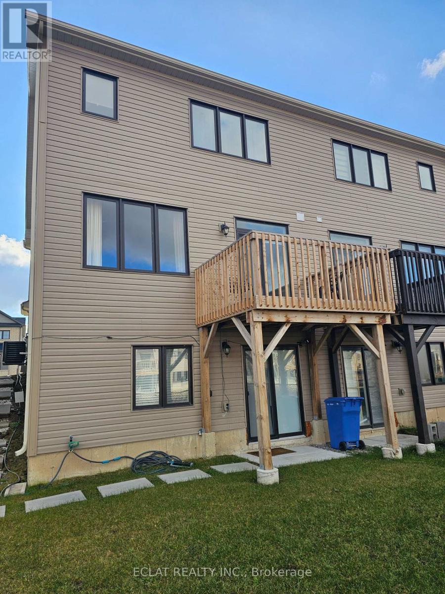 75 Vanilla Trail (Upper), Thorold, ON - Outdoor With Exterior