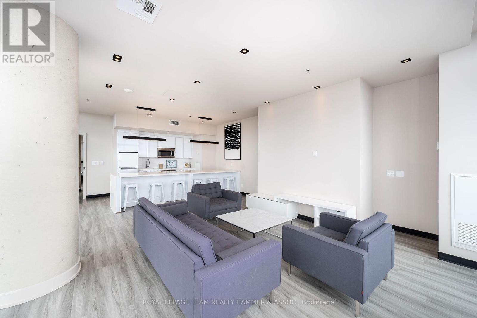 1803 - 203 Catherine Street, Ottawa, ON - Indoor